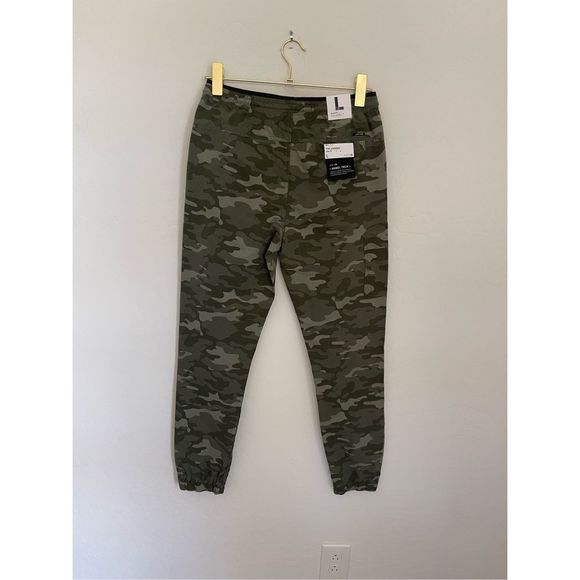 JOE'S JEANS The Jogger Slim Fit In Camo Print Size Large NWT - Picture 9 of 11
